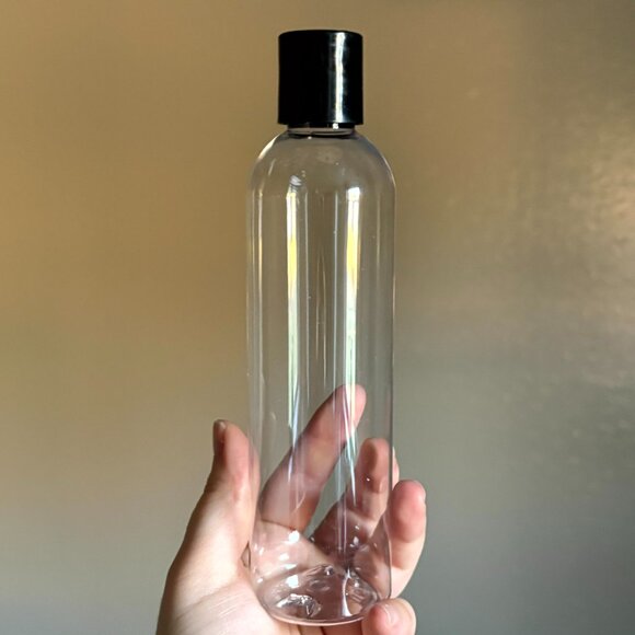 8oz empty  lotion bottles ( full box) - Picture 4 of 4